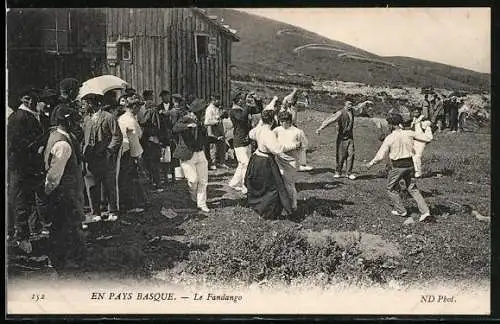 AK Pays Basque, Le Fandango, Volkstanz