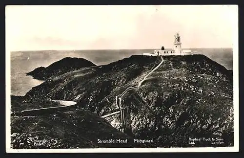 AK Scrumble Head, Fishguard, Lighthouse