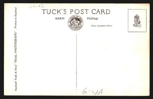 AK Scrumble Head, Fishguard, Lighthouse