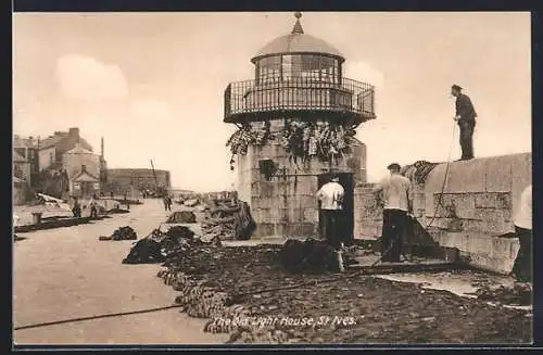 AK St. Ives, The Old Lighthouse