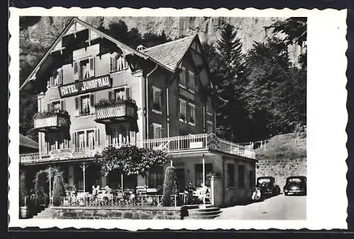 AK Lauterbrunnen, Hotel Jungfrau von Fam. Mühlemann