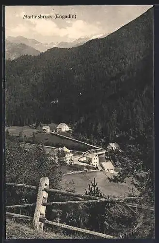 AK Martinsbruck /Engadin, Panorama mit Zaun