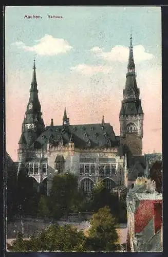 AK Aachen, Rathaus mit Strassenpartie