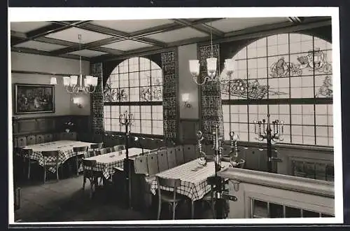 AK Pforzheim, Gasthaus Ketterers Braustübl, Speiseraum, Inh. Helmut Leitz