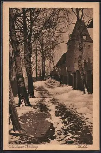 AK Leipzig-Thekla, Verschneiter Kirchweg mit Kirche