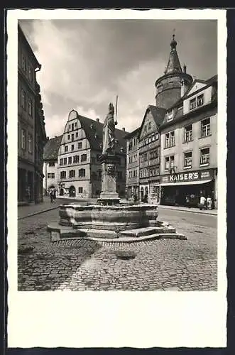 AK Kitzingen am Main, Marktplatz mit Kiliansbrunnen
