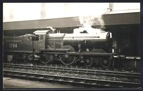Foto-AK Dampflokomotive No. 1784 Southern, englische Eisenbahn