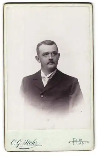 Fotografie C. G. Stöhr, Mies, Porträt eines Herrn