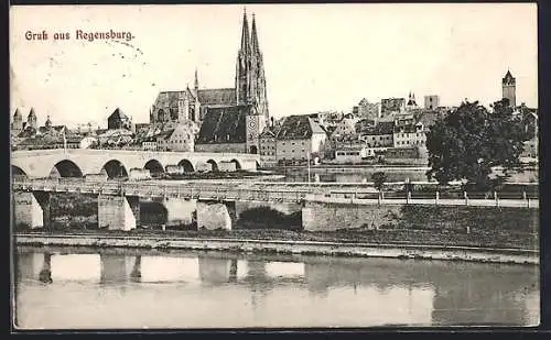 AK Regensburg, Stadtpanorama mit Brücken