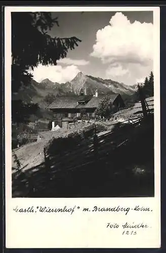 AK Mayrhofen, Gasthof Wiesenhof mit Brandberg-Kolm