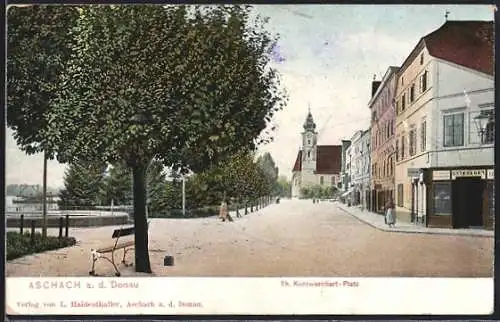 AK Aschach a. d. Donau, Partie am Th. Kurzwernhart-Platz