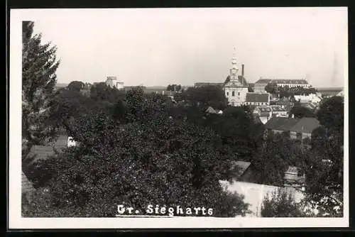 AK Gr. Siegharts, Teilansicht aus der Vogelschau