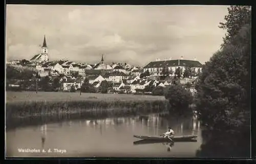 AK Waidhofen a. d. Thaya, Gesamtansicht mit Ruderboot