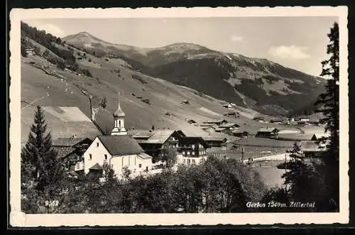 AK Gerlos /Zillertal, Ortsansicht mit Bergpanorama