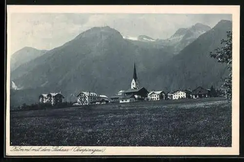 AK Krimml /Oberpinzgau, Ortsansicht mit Kirche gegen den Seekaar