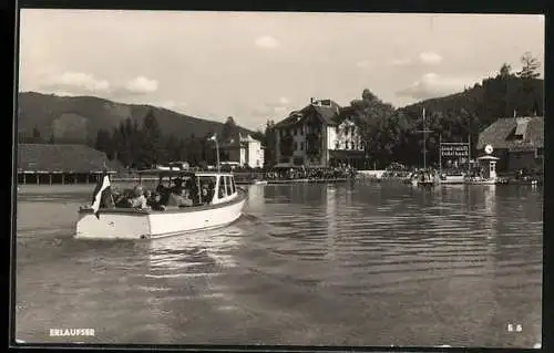AK Erlaufsee, Uferpartie mit Motorboot
