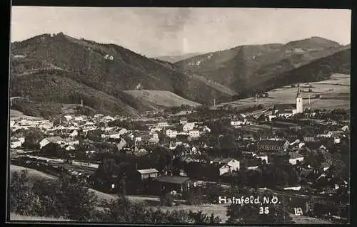 AK Hainfeld /N. Ö., Teilansicht mit Kirche