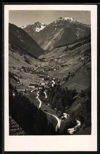 AK Sellrain /Tirol, Panorama mit Strassenpartie