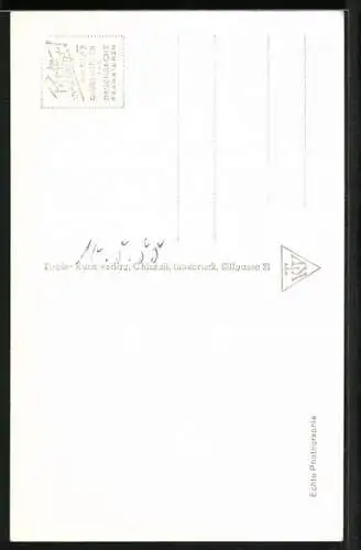 AK Rattenberg in Tirol, Strassenpartie mit Kirche