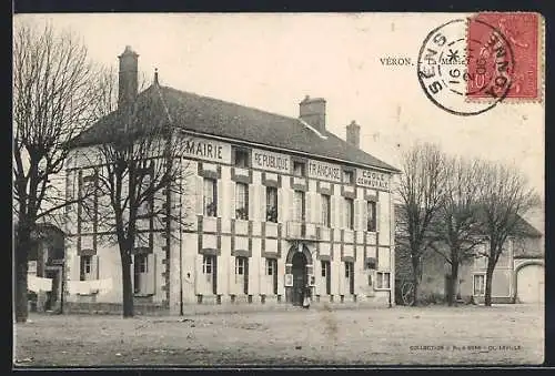 AK Véron, Mairie et école communale