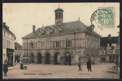 AK Ravières, Hôtel de Ville