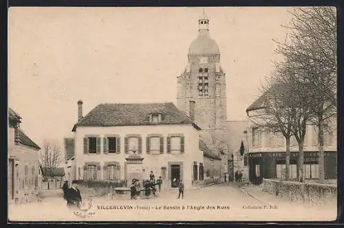 AK Villeblevin /Yonne, Le Bassin à l`Angle des Rues