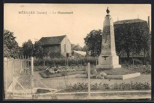 AK Mézilles /Yonne, Le Monument