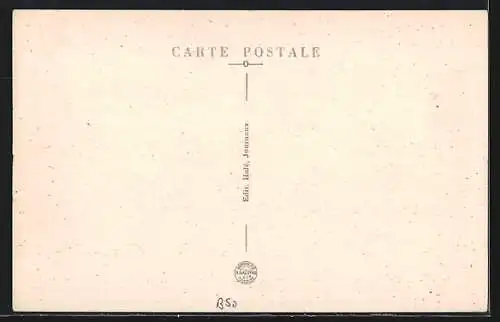 AK Saint-Florentin, Place du Souvenir, Le Monument