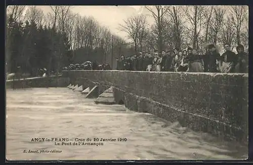AK Ancy-le-Franc, Crue du 20 Janvier 1910, Le Pont de l`Armancon