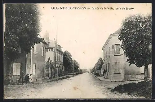 AK Aillant-sur-Tholon, Entrée de la Ville, route de Joigny