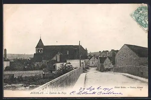 AK Accolay, Entrée du Pays