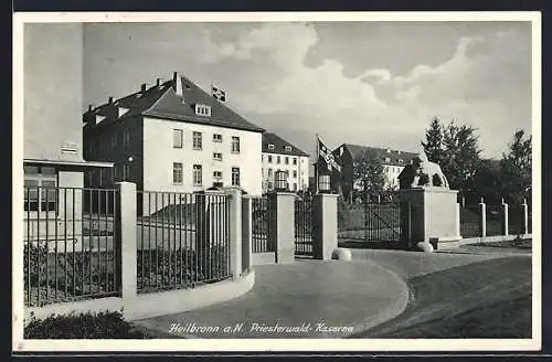AK Heilbronn a. N., Priesterwald-Kaserne, Kasernengebäude, 