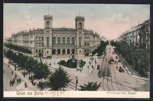 AK Berlin-Tiergarten, Strasseneck am Kriminalgericht Moabit mit Strassenbahn