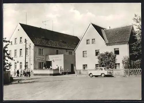 AK Ochsensaal /Oschatz, Gaststätte Fröhlich, Panorama mit Strasse