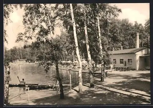 AK Schmannewitz /Oschatz, Waldbad mit Gaststättenterrasse