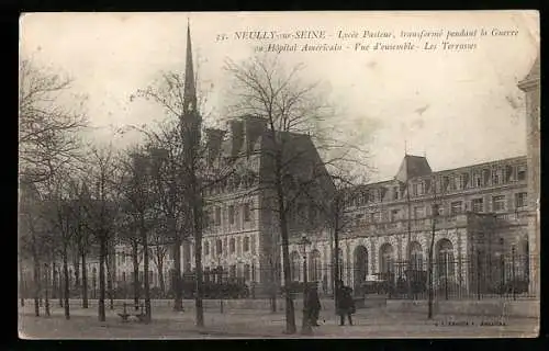 AK Neully-sur-Seine, Lycée Pasteur transformé en Hôpital Américain pendant la Guerre, Les Terrasses