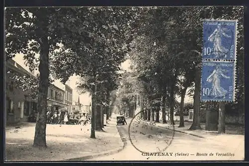 AK Châtenay /Seine, Route de Versailles avec voitures et passants