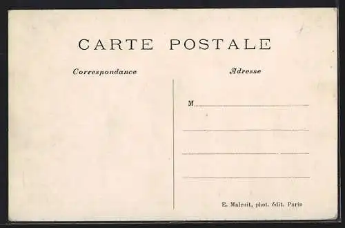 AK Suresnes, Le Mont-Valérien et le Château des Landes, Vue générale
