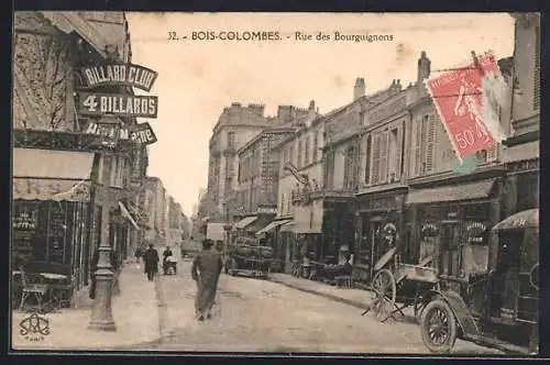 AK Bois-Colombes, Rue des Bourguignons avec enseigne du Billard Club et calèche sur la rue animée