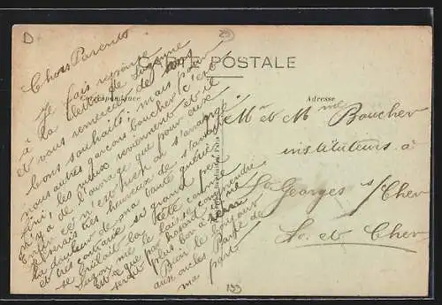 AK Gennevilliers, Rue St-Denis avec voies de tramway et bâtiments anciens