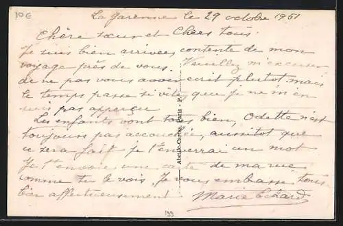 AK La Garenne-Colombes, Rue Voltaire animée avec passants et commerces