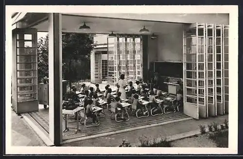 AK Suresnes, Ecole de plein air permanente