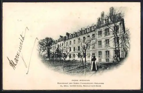 AK Neuilly-sur-Seine, Facade intérieure du Pensionnat des Dames Chanoinesses Anglaises