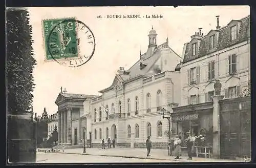 AK Bourg-la-Reine, La Mairie et la rue animée avec commerces et passants