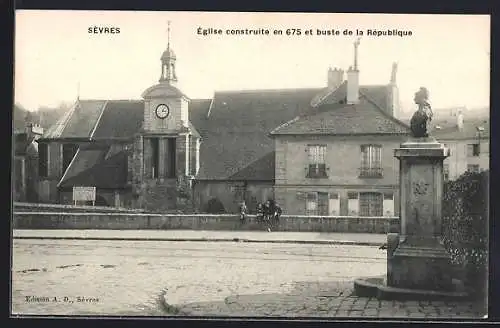 AK Sèvres, Église construite en 675 et buste de la République