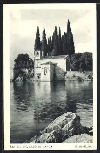 AK San Vigilio /Lago di Garda, Kirche am Ufer