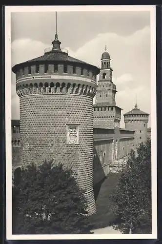 AK Milano, Castello Sforzesco