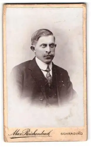 Fotografie Max Reichenbach, Schärding, Bahnhofstrasse 183, Porträt eines Mannes