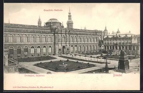 AK Dresden, Inneres des Zwingers mit Gemälde-Galerie