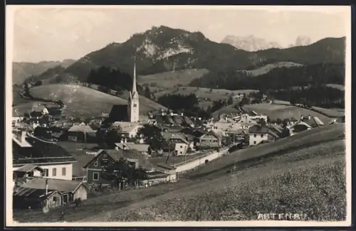 AK Abtenau, Teilansicht mit Kirche und Strassenpartie